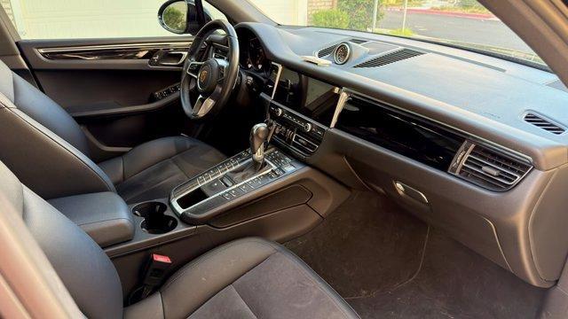 2021 Porsche MACAN BASE — миниатюра 11