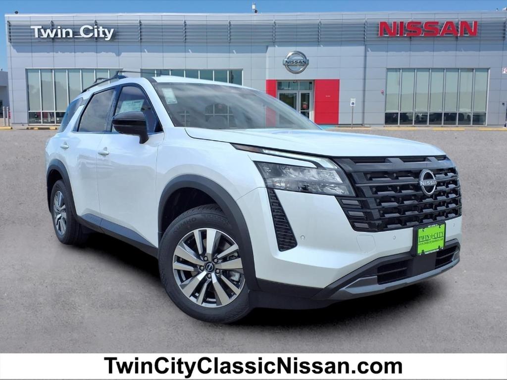 New 2026 Nissan Pathfinder SL