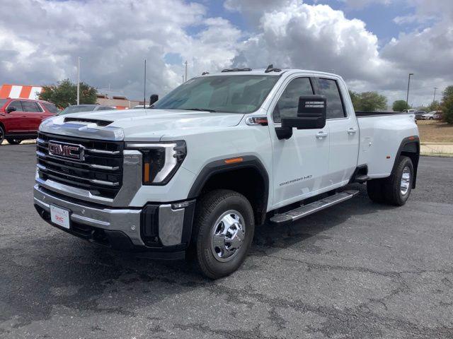 New 2026 GMC Sierra 3500 SLE