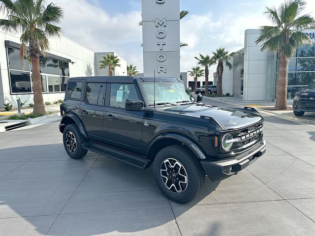 New 2026 Ford Bronco Outer Banks