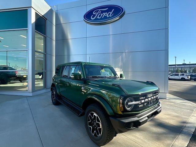 New 2025 Ford Bronco Outer Banks