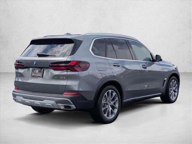 2026 BMW X5 PHEV XDRIVE50E — фото 2