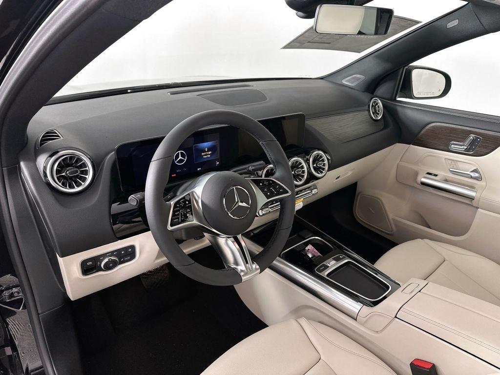 MERCEDES-BENZ GLA - 9