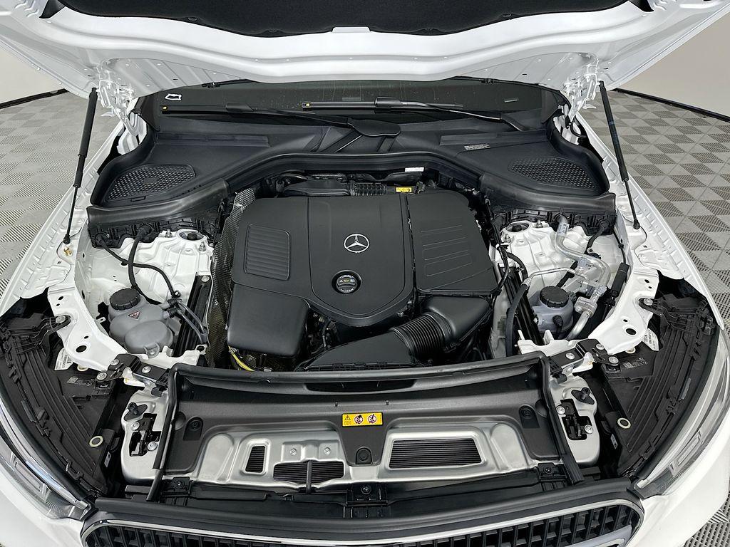 صورة مصغرة 32 لـ 2026 Mercedes-BENZ GLC