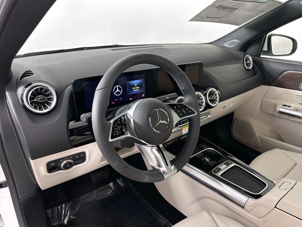 MERCEDES-BENZ GLA - 9