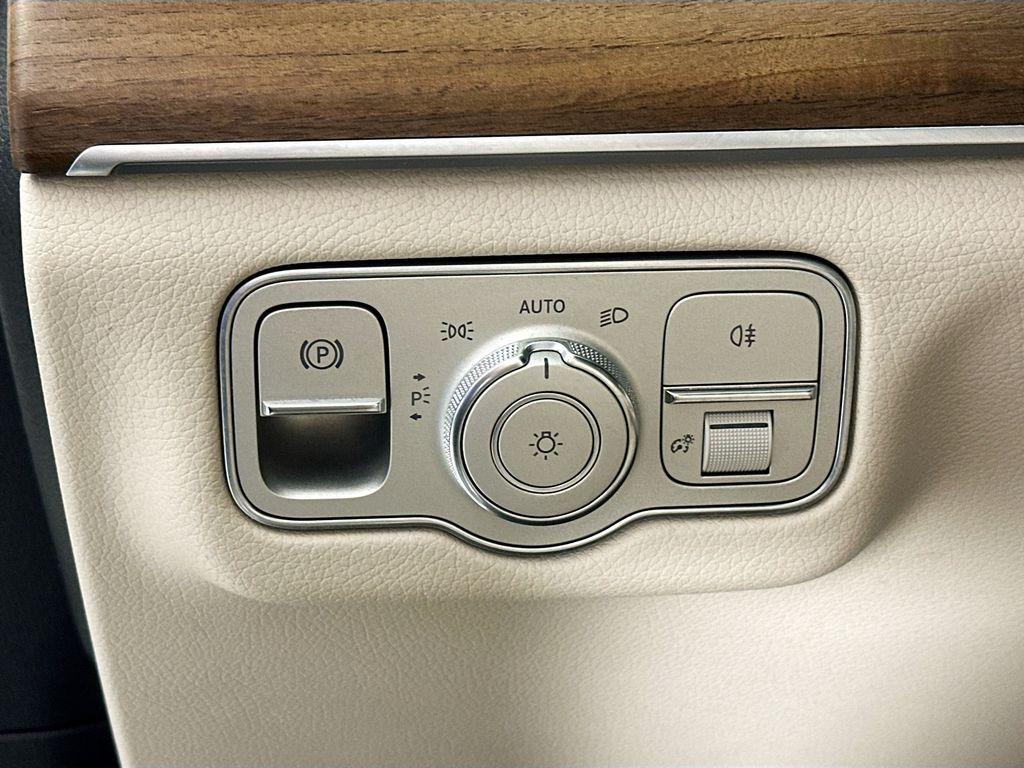 MERCEDES-BENZ GLE - 10