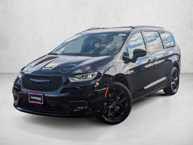 New 2026 Chrysler Pacifica Limited