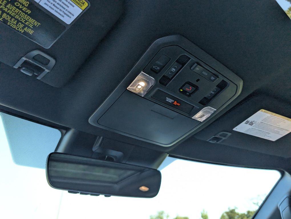 2026 Toyota SEQUOIA LIMITED 缩略图 34