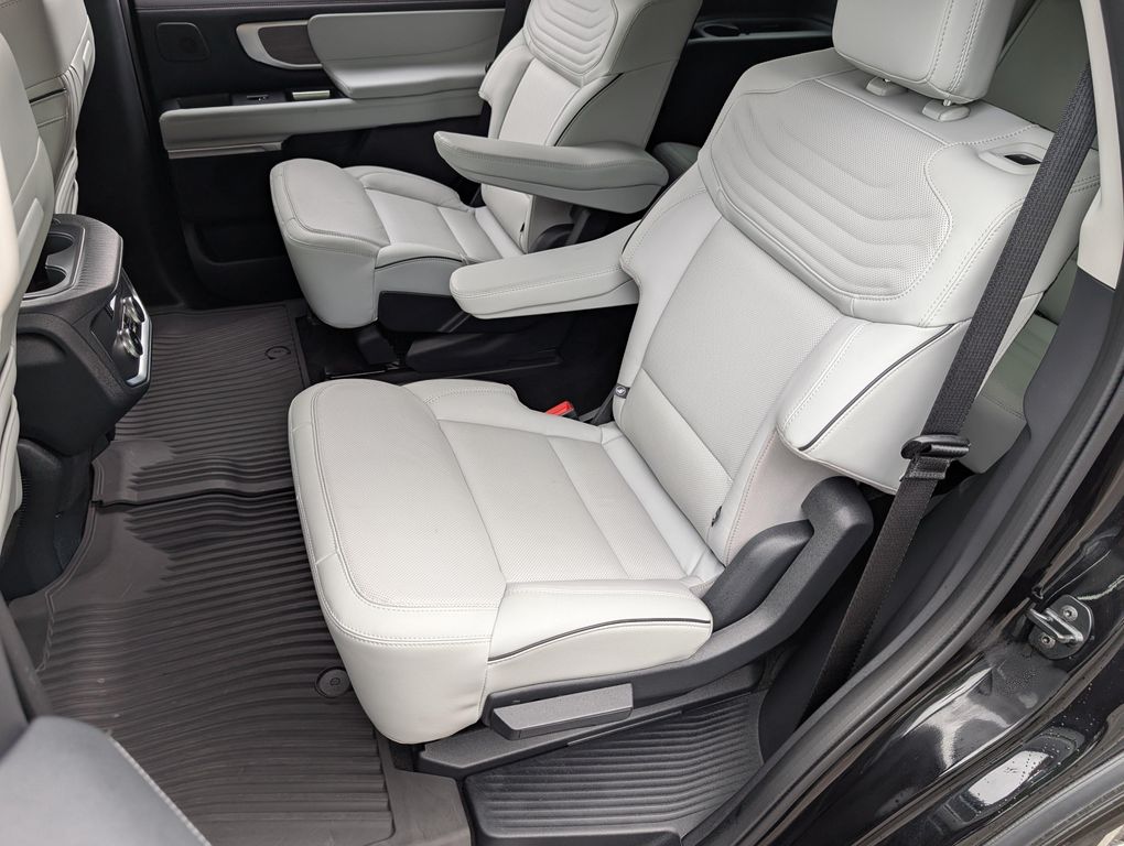 صورة مصغرة 17 لـ 2025 FORD EXPEDITION PLATINUM