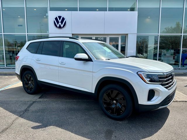 New 2026 Volkswagen Atlas 2.0T SE w/Technology