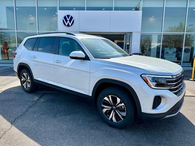 New 2026 Volkswagen Atlas 2.0T SE