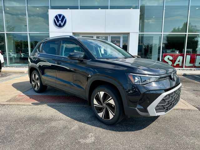 New 2026 Volkswagen Taos 1.5T SE