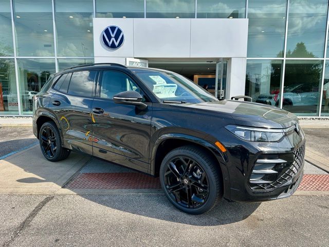 New 2026 Volkswagen Tiguan 2.0T SE R-Line Black