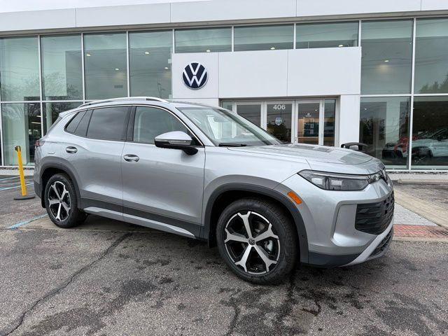 New 2026 Volkswagen Tiguan 2.0T SE