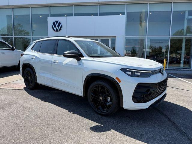 New 2026 Volkswagen Tiguan 2.0T SE R-Line Black