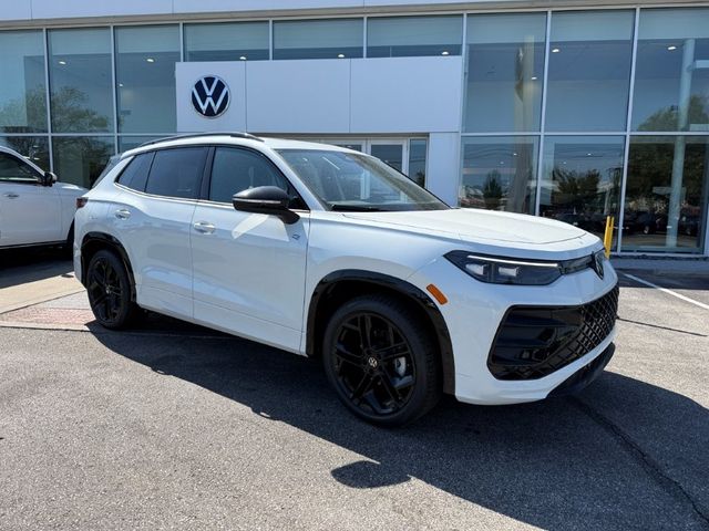 New 2026 Volkswagen Tiguan 2.0T SE R-Line Black