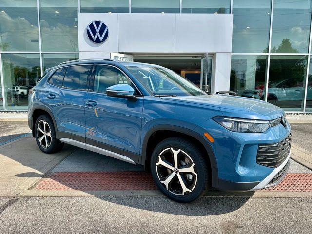 New 2026 Volkswagen Tiguan 2.0T SE