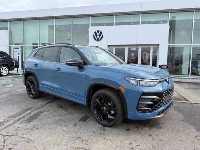 New 2026 Volkswagen Tiguan 2.0T SE R-Line Black