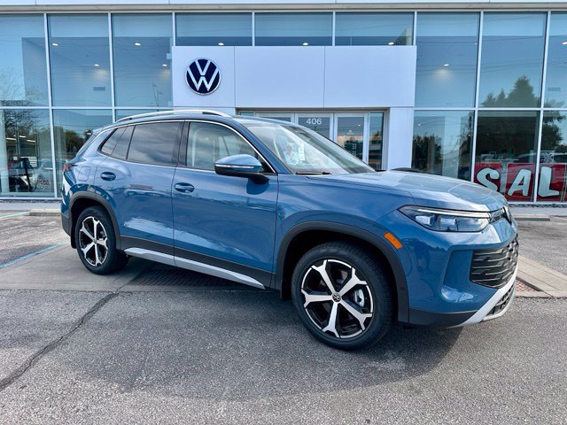 New 2026 Volkswagen Tiguan 2.0T SE