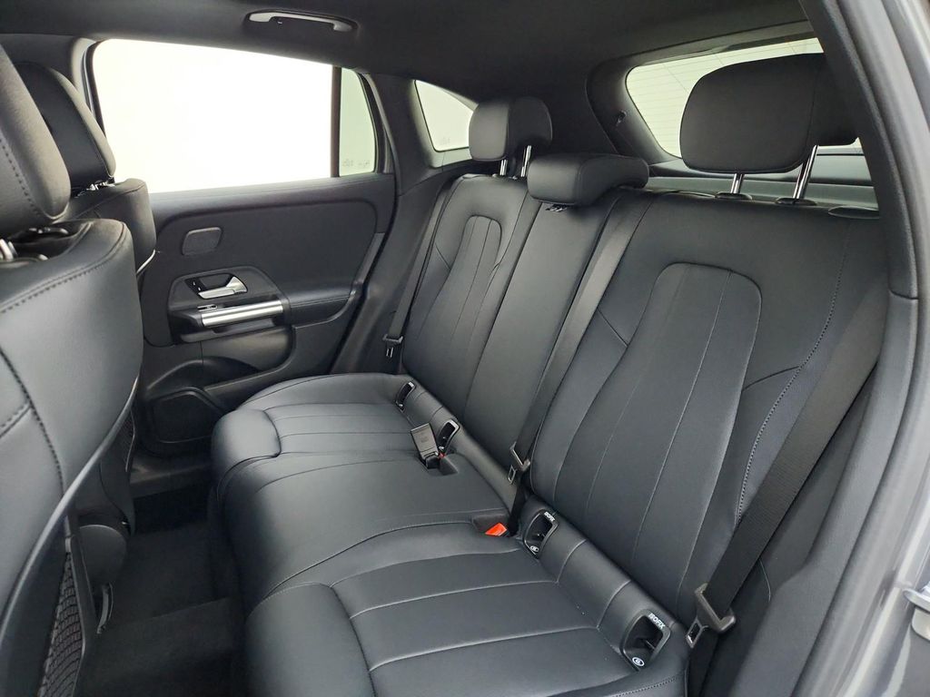 صورة مصغرة 18 لـ 2026 Mercedes-BENZ GLA