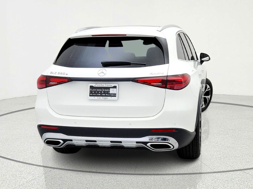 MERCEDES-BENZ GLC - 10