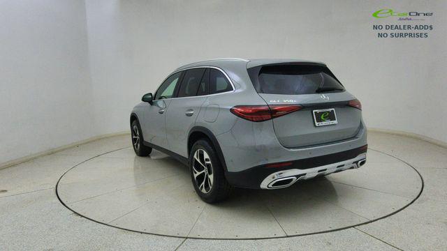 2026 Mercedes-BENZ GLC — миниатюра 77