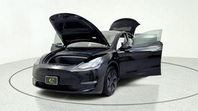 2025 Tesla MODEL Y LONG RANGE DUAL MOTOR ALL-WHEEL DRIVE 缩略图 13