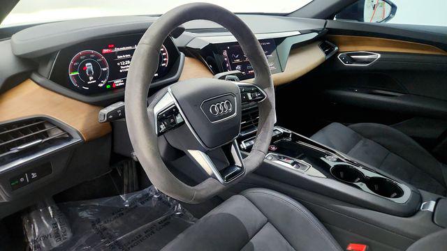 صورة مصغرة 51 لـ 2023 AUDI E-TRON GT PREMIUM PLUS QUATTRO