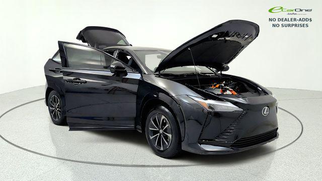 2026 Lexus RZ 350E PREMIUM — фото 11