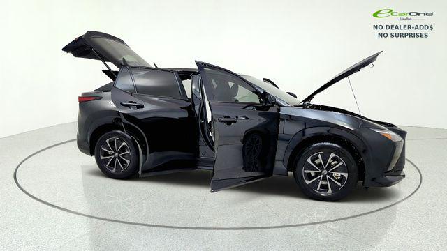 2026 Lexus RZ 350E PREMIUM — фото 20