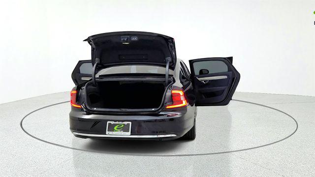 صورة 18 لـ 2023 Volvo S90 B6 PLUS