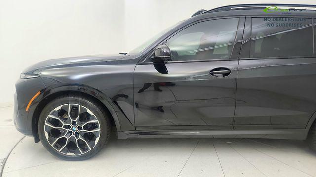 صورة 9 لـ 2026 BMW X7 M60I
