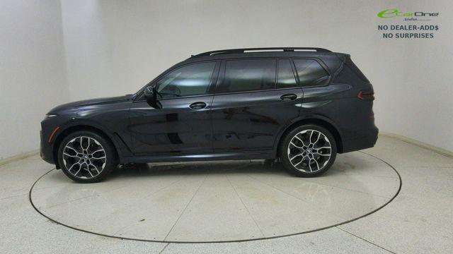 صورة مصغرة 72 لـ 2026 BMW X7 M60I