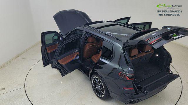 صورة مصغرة 90 لـ 2026 BMW X7 M60I