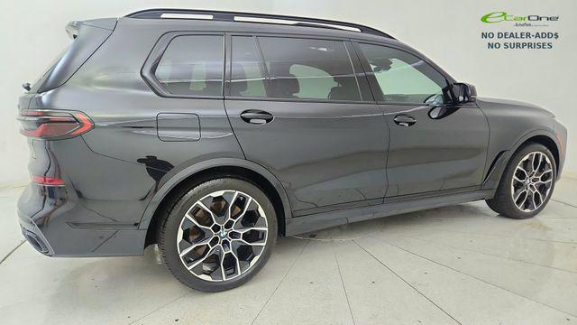 صورة 6 لـ 2026 BMW X7 M60I