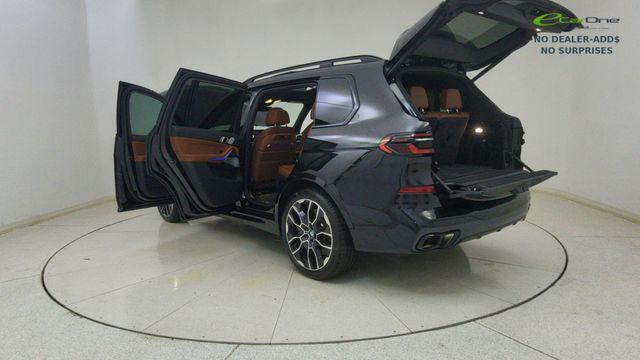 صورة مصغرة 78 لـ 2026 BMW X7 M60I