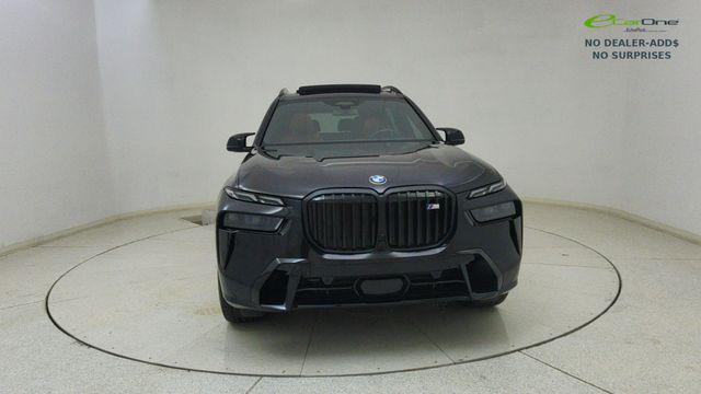 صورة مصغرة 70 لـ 2026 BMW X7 M60I