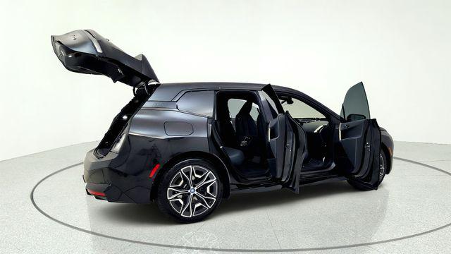 2023 BMW IX M60 缩略图 19