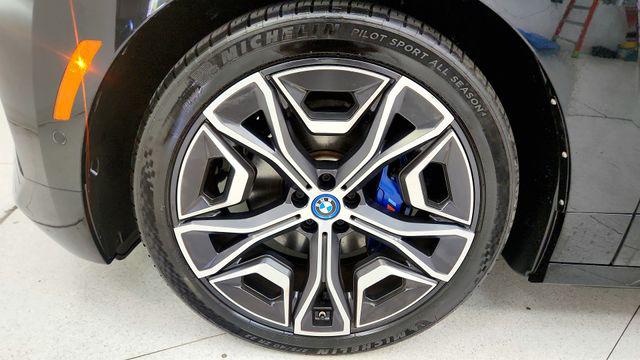 2023 BMW IX M60 缩略图 75