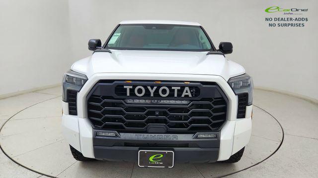 TOYOTA TUNDRA - 2