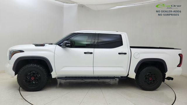 TOYOTA TUNDRA - 3