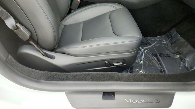 2025 Tesla MODEL 3 LONG RANGE 缩略图 36