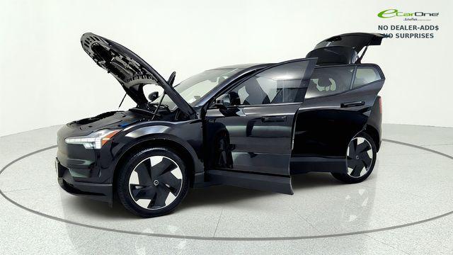 2025 Volvo EX30 PLUS TWIN MOTOR PERFORMANCE, FULLY ELECTRIC — миниатюра 14