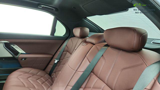 2023 BMW 760 I XDRIVE — миниатюра 29