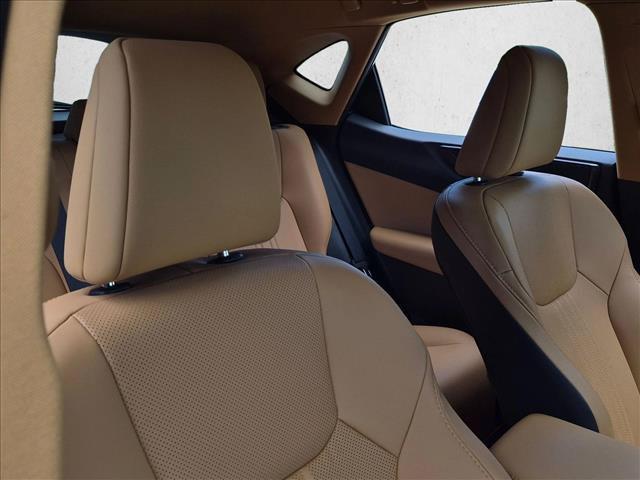 2025 Lexus NX 250 BASE — фото 16
