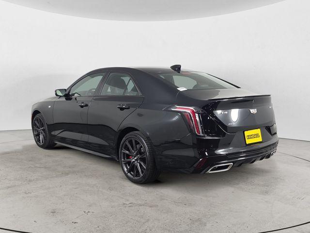 صورة 7 لـ 2025 Cadillac CT4 SPORT