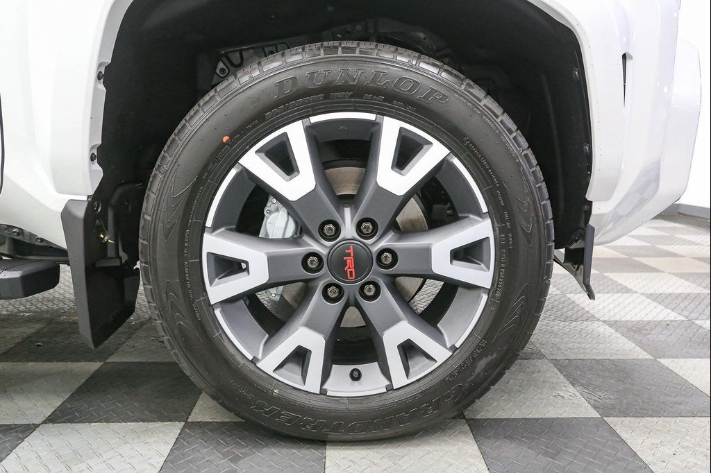 صورة 9 لـ 2026 Toyota 4RUNNER TRD SPORT