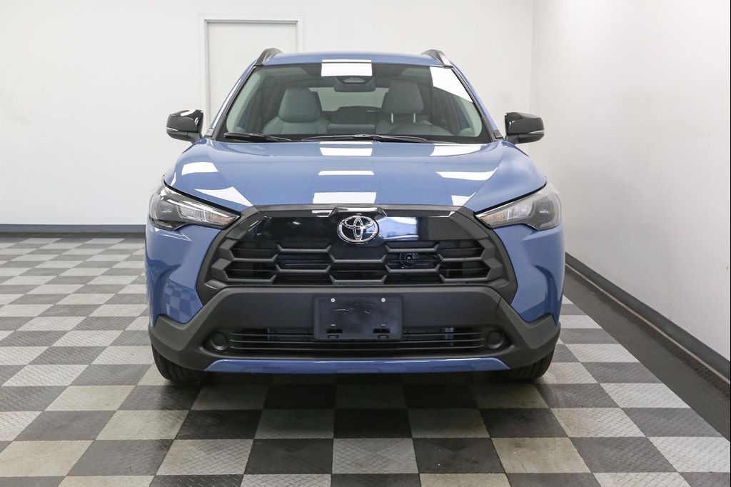 TOYOTA COROLLA CROSS - 3