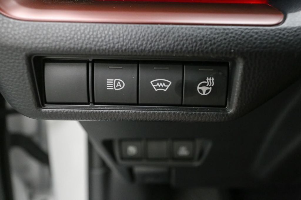 2024 Toyota PRIUS PRIME XSE thumbnail 36