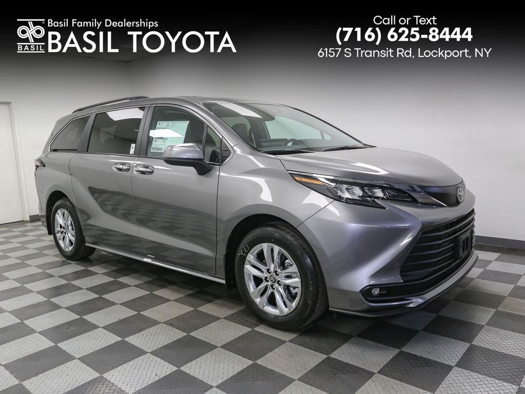 New 2026 Toyota Sienna XLE